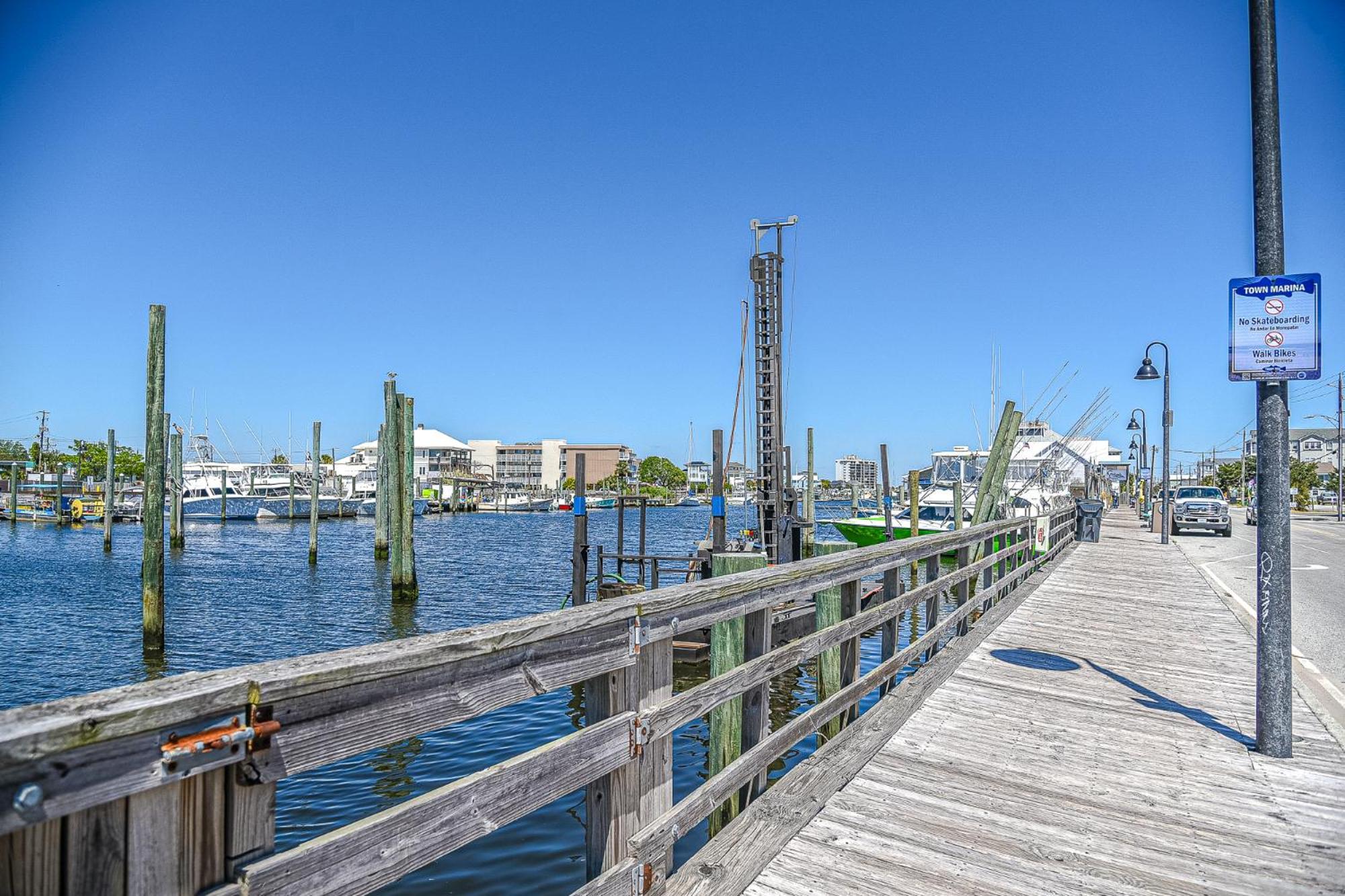 Hang Ten Hideaway, Pool, Condo, Parking - 6 Person Max Occupancy Carolina Beach Eksteriør bilde