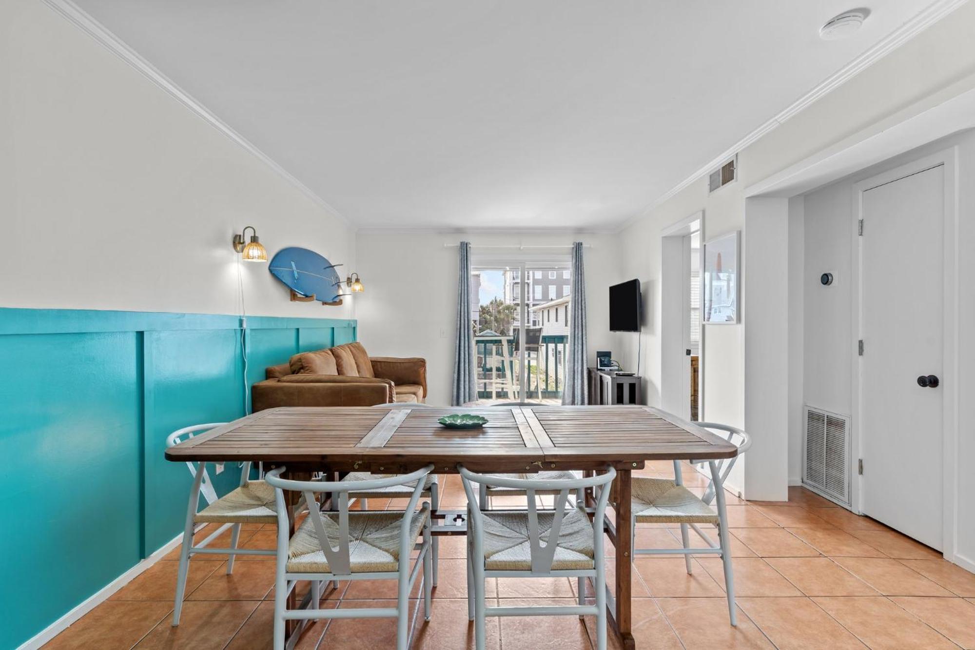 Hang Ten Hideaway, Pool, Condo, Parking - 6 Person Max Occupancy Carolina Beach Eksteriør bilde